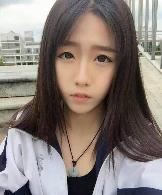 Ů